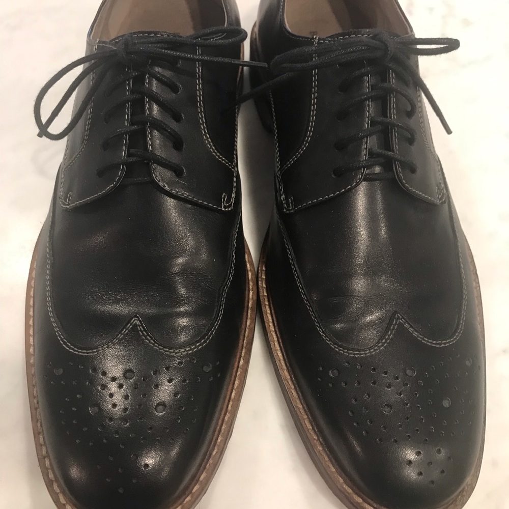 Brogue Wingtip Banana Republic size 10